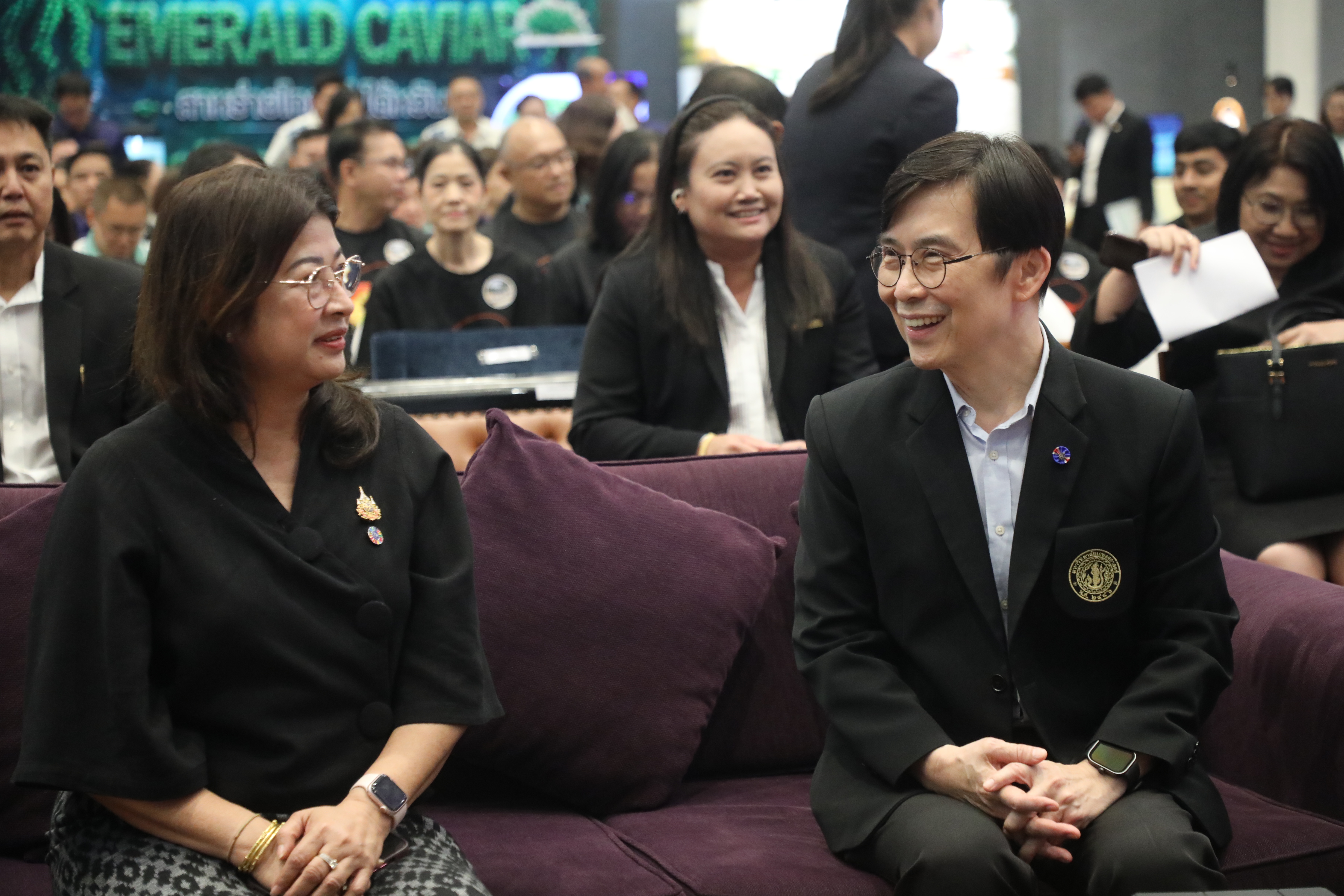 title - เข้าร่วมชมการจัดนิทรรศการ และนำเสนอผลงานกลุ่ม สินค้าเกษตรมูลค่าสูงและแผนผลักดันสินค้าเกษตรมูลค่าสูง เพื่อการส่งออกไปยังต่างประเทศ หลักสูตร นักบริหารการพัฒนาการเกษตรและสหกรณ์ ระดับสูง (นบส.) รุ่นที่ 94